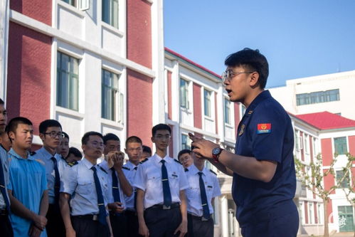 開展消防安全疏散演習(xí) 筑牢校園安全防線